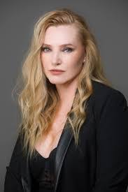 Anna Ciocchetti's Instagram, Twitter & Facebook