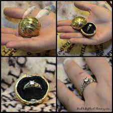 Im Getting Married And My Fiance Wins All The House Points Harry Potter Wedding Theme Harry Potter Wedding Harry Potter Engagement Ring