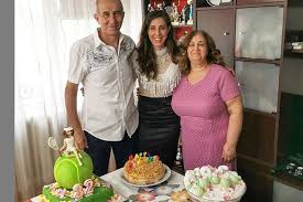 We did not find results for: Mihaela BuzÄƒrnescu La 32 De Ani AlÄƒturi De PÄƒrinÈ›i Sport Magazin