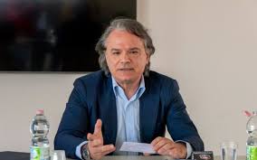 Clamoroso a Casarano: il presidente Maci vende il club