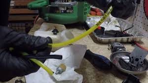 It weighs 8.6 lbs and comes with a seven year consumer warranty. Toro Leaf Blower Review By Jack Ferguson