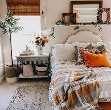 19 Amazing Bedroom Ideas With Cozy Farmhouse Fall Decor Farmhouse Fall Decor Beautiful Bedroom Decor Cozy Fall Decor
