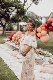 There are instances where the mother in law would go ahead and organize the baby shower. Baby Shower Outfits