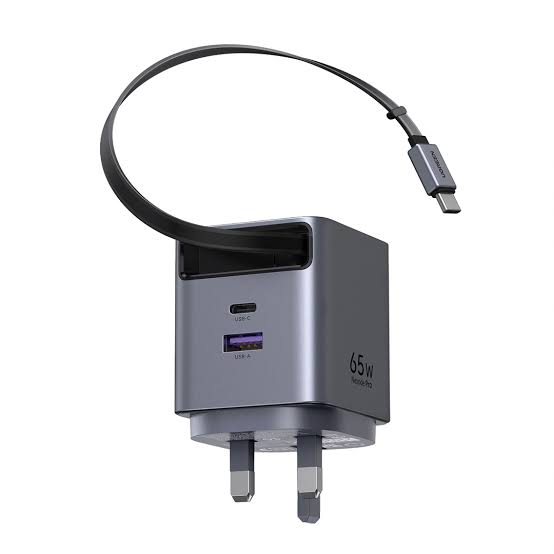شاحن يوجرين X615 بقوة 65 واط مع كابل
