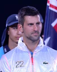 Emma Navarro takes out fellow American Jess Pegula 7-6, 7-5! #TheGardenCup