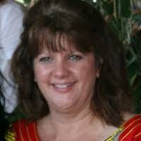 Tracey Boyle's Instagram, Twitter & Facebook