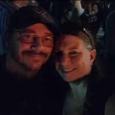 How to deal with a neighbor's daily annoying behavior?