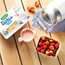Recette Bebe 12 Mois Milk Shake A La Fraise Bledina Recette Milk Shakes Recette Recette Milk Shake