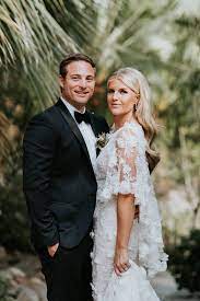 From black to platinum blonde, and from bobs to ponytails. Love Her Hair Kim Kardashian Wedding Hair Kardashian Wedding Wedding Hair Down Kim Kardashian Hair