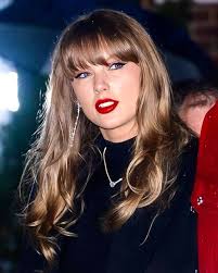 Taylor Swift and Travis Out in NY