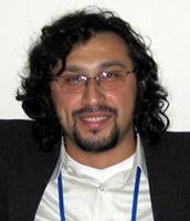 Bacteria-propelled microrobots