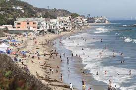 There are parking lots in either of the state parks but it is generally easier to get to the break if you park in the surfrider lot. 7 4 Million Visited Malibu This Summer News Malibutimes Com
