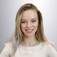 Stát vydírá rodiče, kteří nechtějí nechat děti ve škole týrat testy. 100 Lipovska Profiles Linkedin