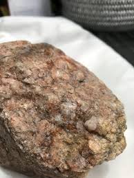 ^in 1965, california became the first state to name an official state rock. Need Help Identifying This Rock Found In Gwinnett County Georgia Dug This Up In The Yard I Think It S Got Some Quartz In It But I M Not Sure What The Red Color