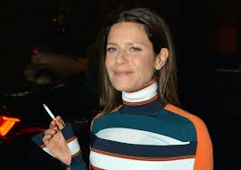 She is known for her work on полисс (2011), orage (2015) and 22 пули: Datei Marina Fois Diner Revelations Cesar 2018 Jpg Wikipedia