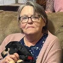 Lori Mcatee's Instagram, Twitter & Facebook