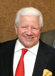 Lee Roy's Instagram, Twitter & Facebook