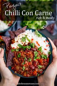 Chilli Con Carne Spicy Chilli Recipe Chilli Recipes Spicy Beef