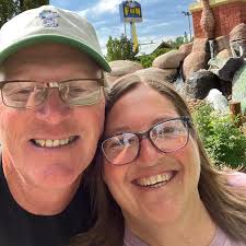 Winco oranges with mold for two weeks