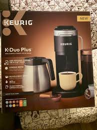 Commercial grade keurig coffee maker fit for use in offices, it features quiet brew® technology and fast brewing time. fairly priced keurig coffee maker with light indicators for brewing processes and descaling, water tank can hold up to 48 oz of liquid. Keurig K Duo Single Serve Carafe Coffee Maker Black 1 Ct Pick N Save