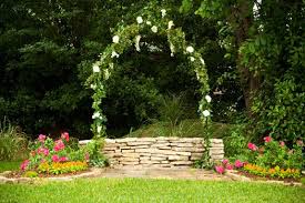 Texas Brides On A Budget The Dfw Wedding Room Offers Inexpensive Intimate Weddings Outdoor Wedding Venues Dfw Wedding Venues Inexpensive Wedding Venues