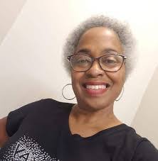 Dana Grimsley's Instagram, Twitter & Facebook