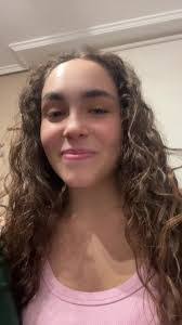 Celia Gee's Instagram, Twitter & Facebook