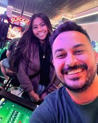 Sam Cantu's Instagram, Twitter & Facebook