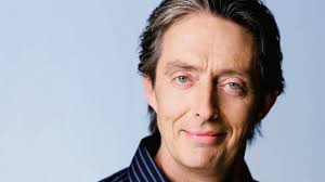 Derek Edwards's Instagram, Twitter & Facebook