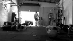 It has been right around 1 year since i started crossfit and did my first murph workout in 2018 with @nftf_coach_jesse i finished that workout in 58min (2nd picture). Murph Workout Fur Crossfit Wod Wodcat Workouts Deutsch