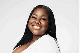 Danielle Sika's Instagram, Twitter & Facebook