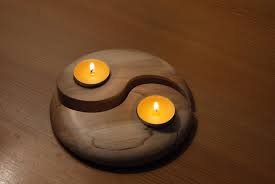 Photophore En Bois Tourne Yin Et Yang Luminaires Par Tournerond Bois Tourne Bougeoirs Bois Bois