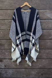 Ruana Sinfonia Manos Del Uruguay Women S Ponchos Wraps Ruana Wrap Scarf Poncho
