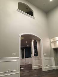 A darker tone of aquamarine, something like open courtyard (4317), with white contrasts also make for a pretty bedroom colour combination. Two Tone Wall Colors Examples Paulbabbitt Com