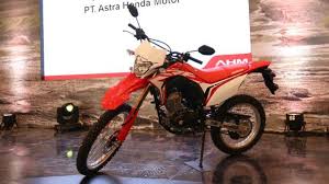 35+ kumpulan modif motor klx warna merah terkini. Honda Crf 150l Vs Kawasaki Klx 150bf Siapa Lebih Unggul Otomotif Liputan6 Com