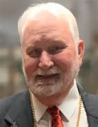 Earl Shields's Instagram, Twitter & Facebook