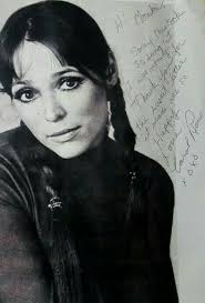 Carol Roux's Instagram, Twitter & Facebook