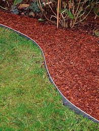 Délimitation de l'extérieur avec la bordure de jardin, ou bordure de bassin, disponible en béton ou en pvc recyclé avec la marque ecolat. Bordure Metal Achat Vente De Bordure Pas Cher
