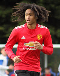 Chong (21) kwam in de winter over van manchester united. Tahith Chong Wikipedia