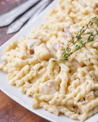 It's a great casserole to make for a party, but if you make it on a weeknight, know that leftovers are stir in spaghetti, 11⁄2 cups cheddar, peppers and onions, and chicken. Triple Cheddar Chicken Pasta Recipe Video Lil Luna