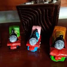 Semoga kamu senantiasa diberi kemudahan oleh tuhan dalam menjalani setiap urusan dan selalu menjadi pribadi yang lebih baik dari selamat ulang tahun, teman! Jual Topper Mainan Hiasan Kue Tart Bentuk Kereta Api Thomas Kota Kediri Lancar Abadi Shop Tokopedia