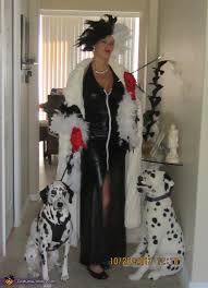 See more ideas about cruella cruella deville costume cruella deville. Cruella De Vil Halloween Costume Diy Costumes Under 25