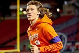 That includes hitting up the beach with his wife marissa on his free time. New Jaguars Qb Trevor Lawrence Has The Mane Of A Man Who Means Business