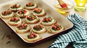 Unos originales bocados salados perfectos como tapa, aperitivo o entrante. 1001 Ideas De Canapes Para Nochevieja Ricos Y Faciles De Hacer Aperitivos Salados Tapas Y Aperitivos Tostadas Con Queso