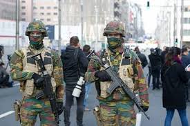 (conings) bedreigde de vlaamse topviroloog van ranst, deze is in veiligheid gebracht. Over Defensie Defensie