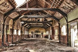 The erstwhile british administrative center for the indian penal settlement, ross island was an abandoned island in southern andaman until recently. Abandoned Places Uk Britain S 10 Creepiest Locations