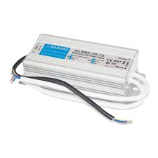 Rampe lumineuse 12 volt avec deux transfo tout fonctionne mais a dépoussiérer 10 spots 12 volt en parfait état,20watt chacun deux. Transformateur 220v 12v Ip67 60w Dc 5a