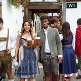 Kingsley coman, meanwhile, was unable to finish the game despite entering the pitch in the 46th minute. Oktoberfest 2019 Das Sind Die Stars Der Wiesn Gala De