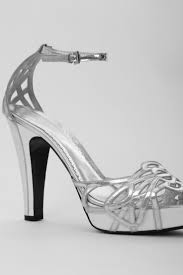Searching For A Glorious Pair Wedding Shoes Explore Our High End Catalogue Of Wedding Shoes Now Wedding Shoes Fun Wedding Shoes Silver Wedding Shoes