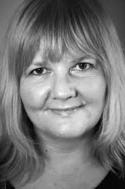 Marie Dakin's Instagram, Twitter & Facebook